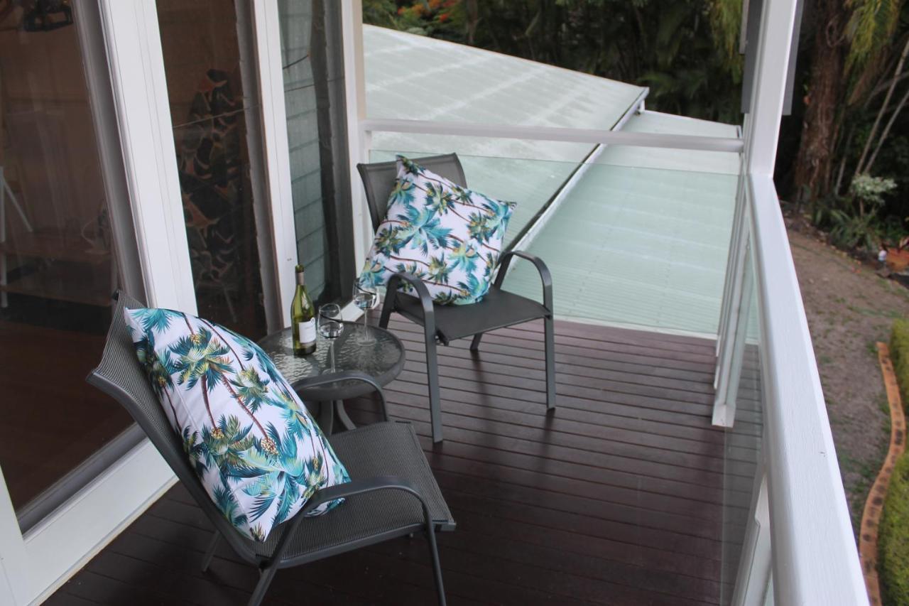 Seaviews Oak Beach Exterior photo